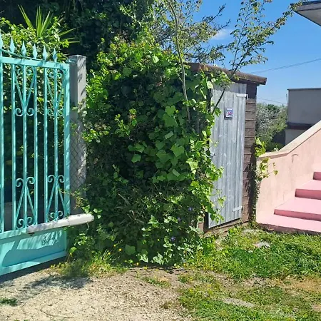 شقة The Rainbow House *
